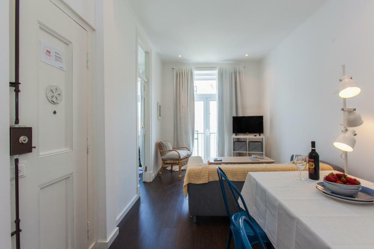 Typical Light Filled Graca Apt W Ac, By Timecooler Lisbon Exterior photo